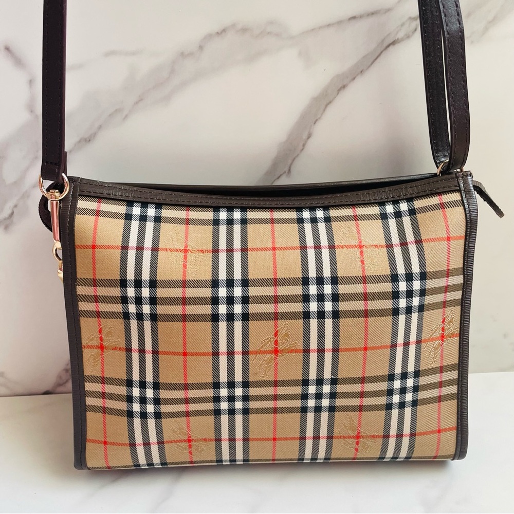 Burberry Haymarket check bag - Picture 6 of 15